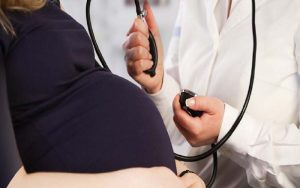 خدمات مراقبت قبل و بعد از دوران بارداری در منزل